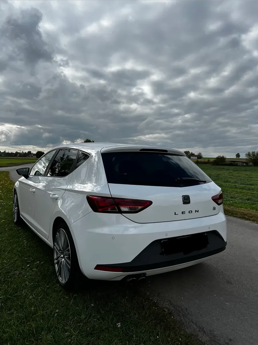 Seat Leon 2014 photo 3