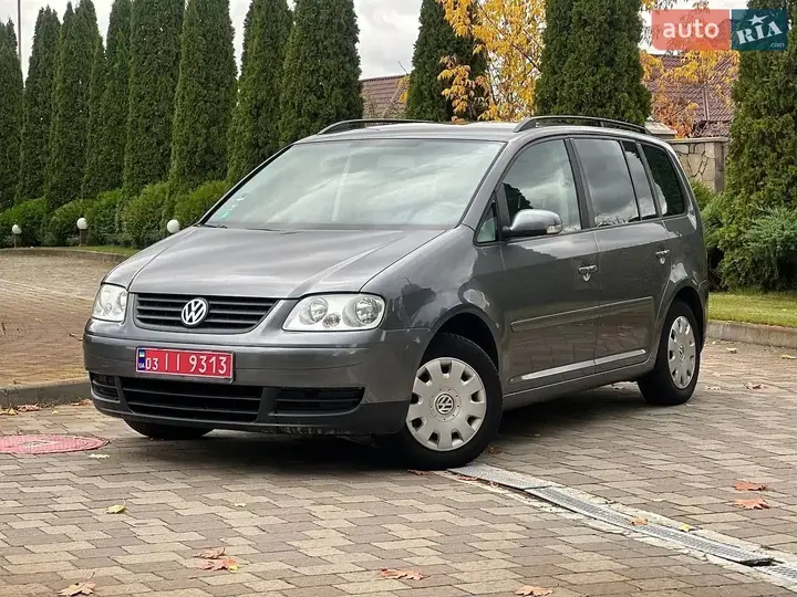 Volkswagen Touran 2006 photo 5