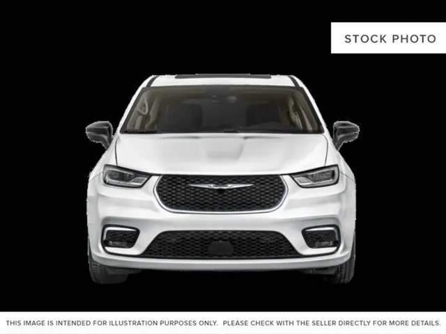 Chrysler Pacifica 2025 photo 2