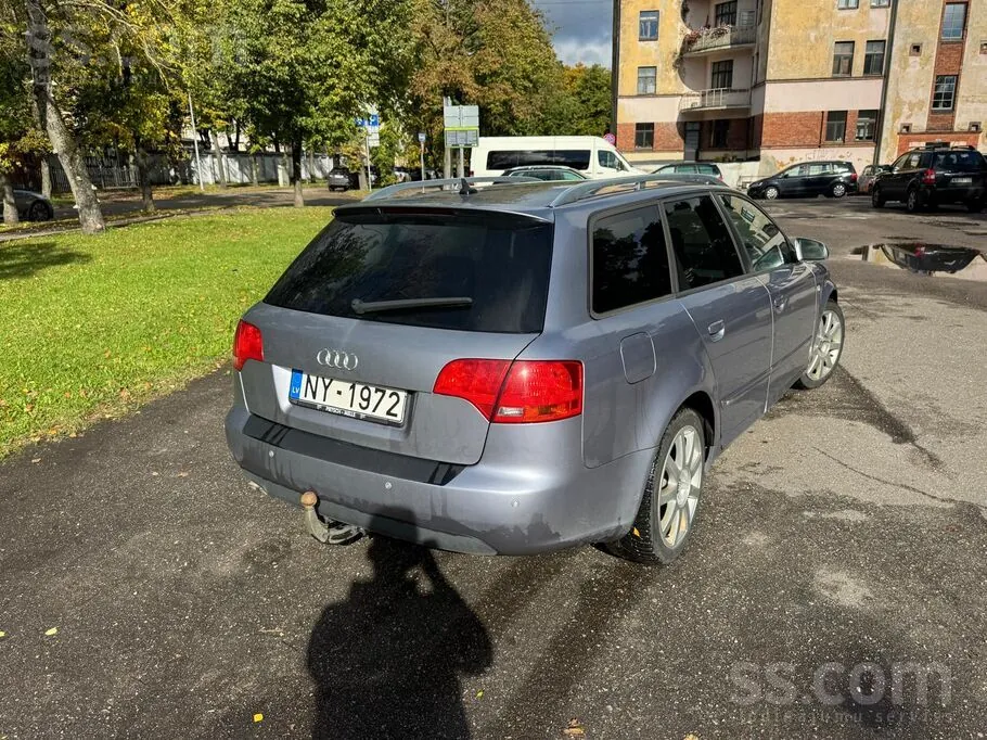 Audi A4 2005 photo 4