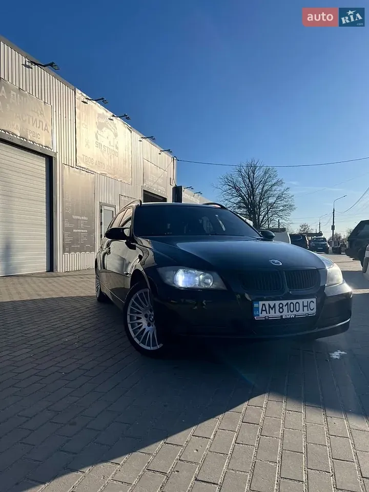 BMW 3 Series 2008 photo 3
