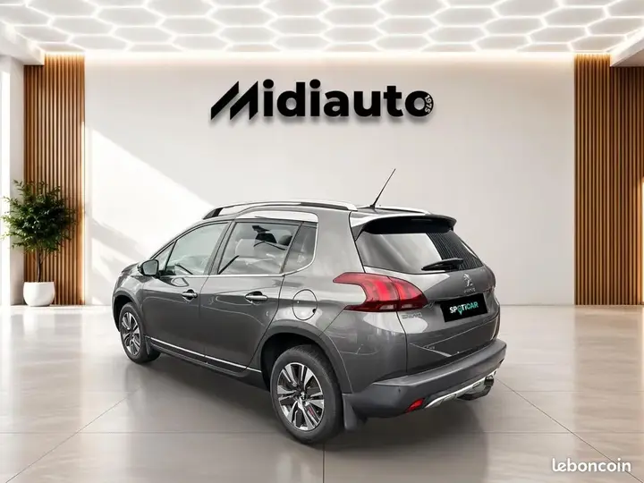 Peugeot 2008 2019 photo 3