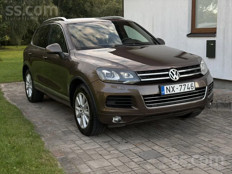 Volkswagen Touareg 2010 photo 2