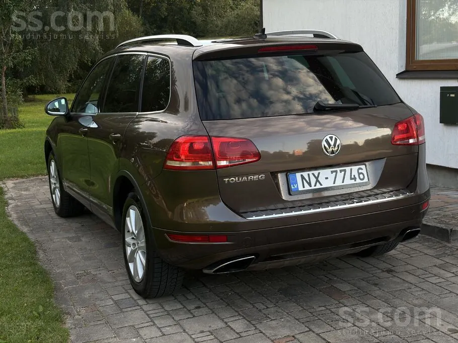 Volkswagen Touareg 2010 photo 3