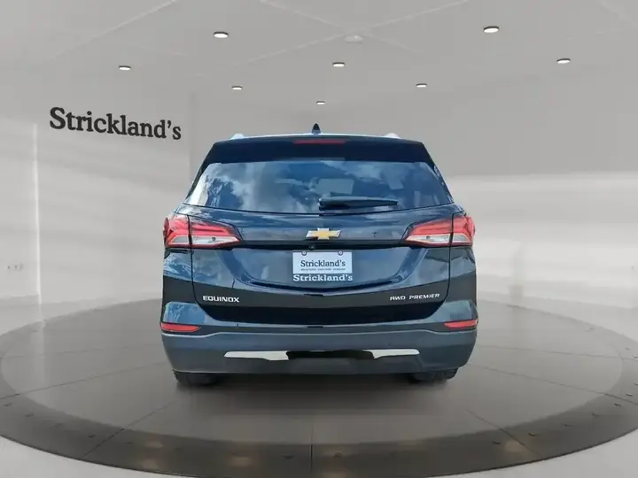 Chevrolet Equinox 2023 photo 3