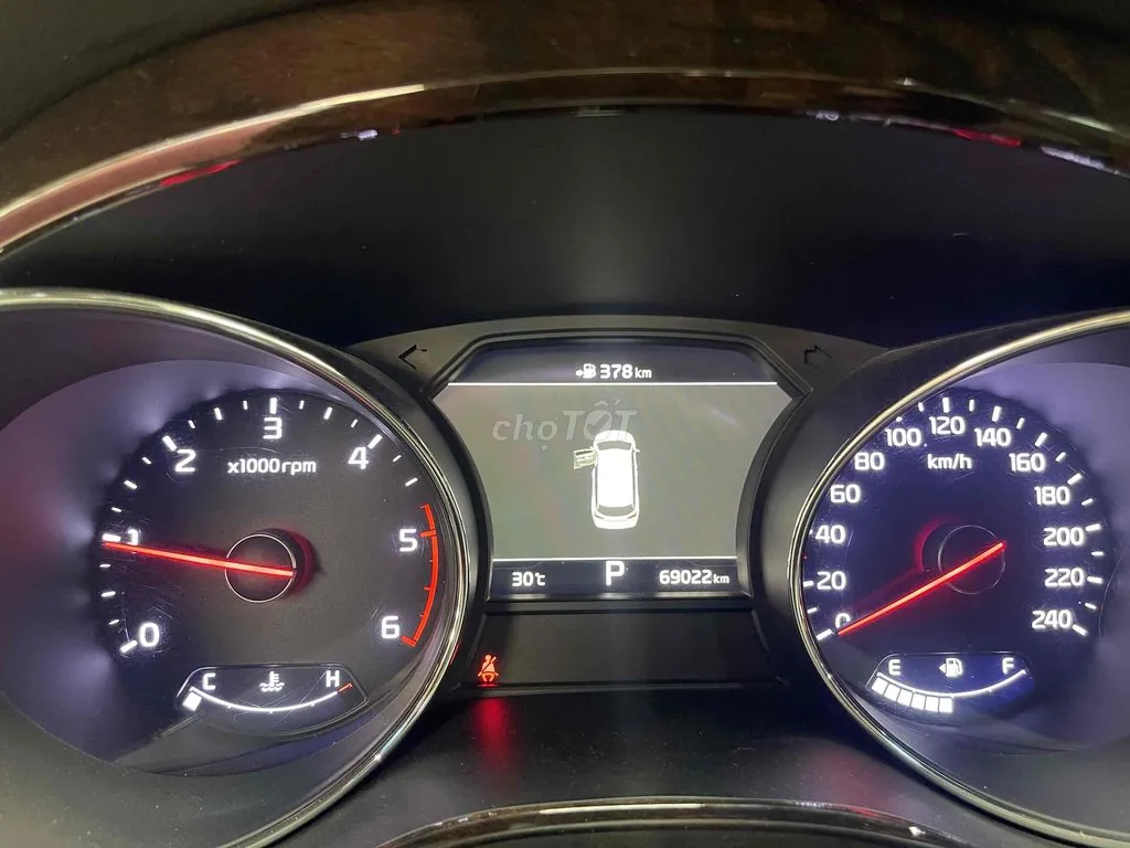 Kia Sedona 2020 photo 2