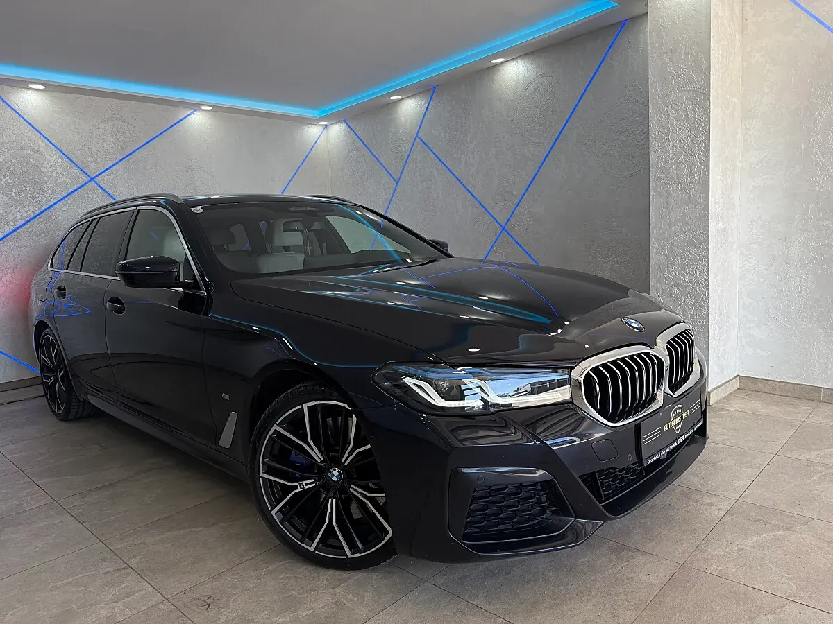 BMW 5 Series 2021 photo 2