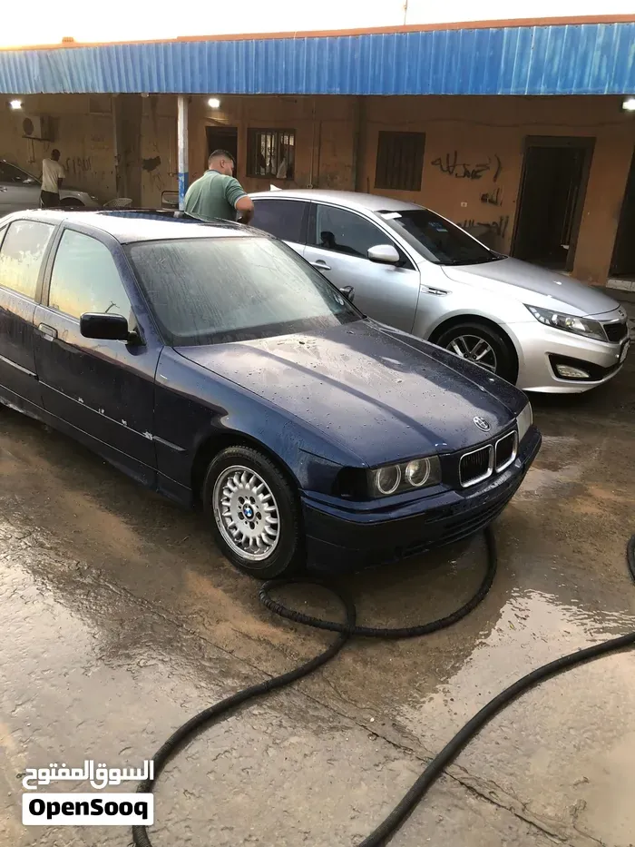 BMW 3 Series 1998 photo 2