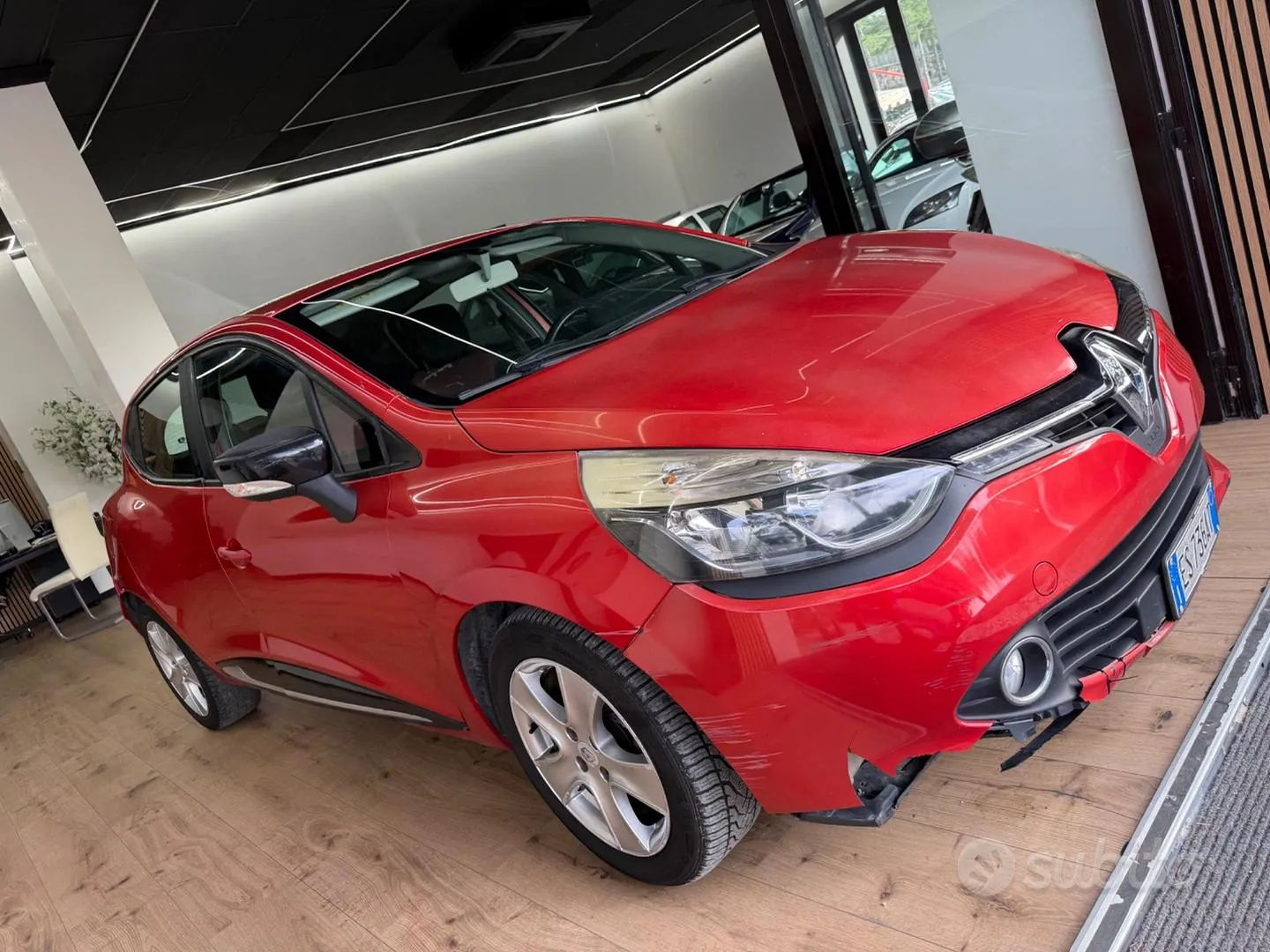 Renault Clio 2013 photo 2