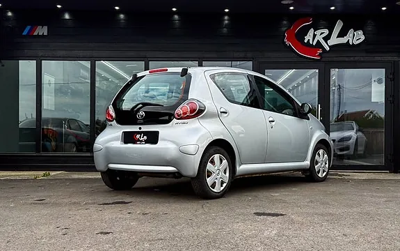 Toyota Aygo 2011 photo 4