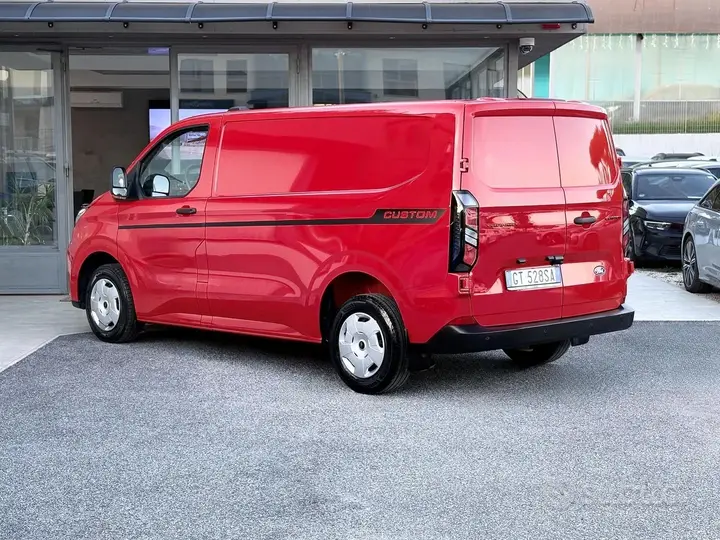 Ford Transit Custom 2024 photo 4