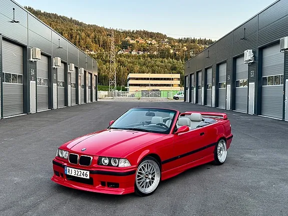 BMW 318I 1997 photo 2