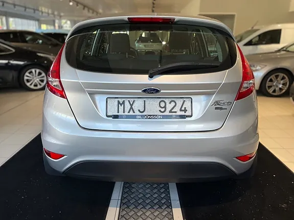 Ford Fiesta 2013 photo 5