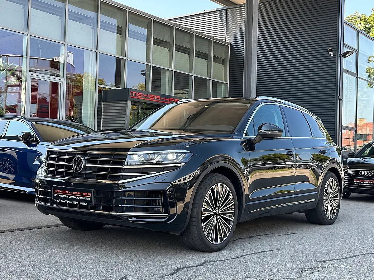 Volkswagen Touareg 2024 photo 2