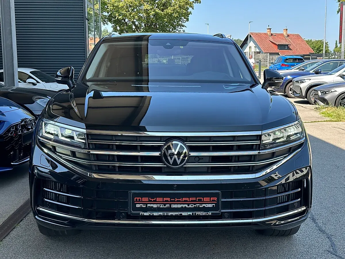 Volkswagen Touareg 2024 photo 3