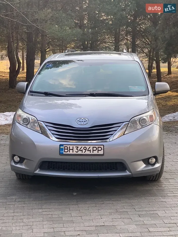 Toyota Sienna