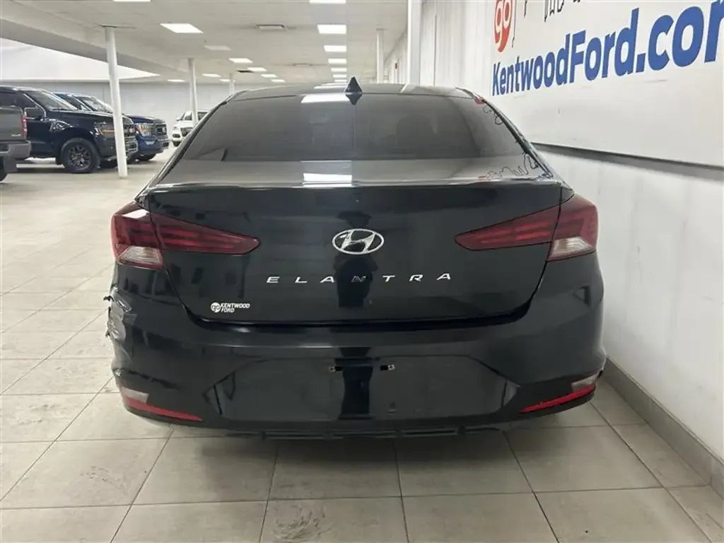Hyundai Elantra 2020 photo 5