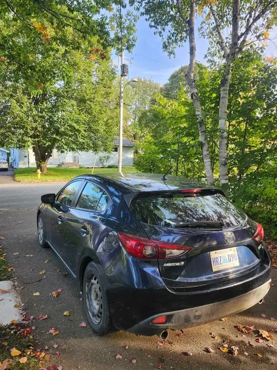 Mazda 3 2014 photo 2