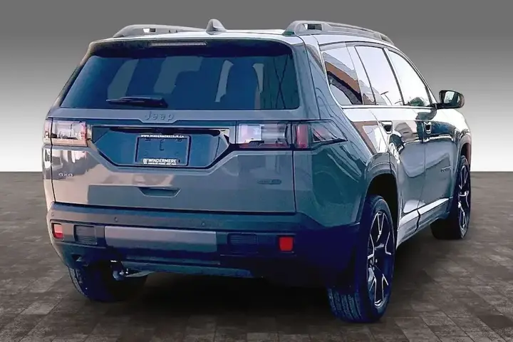 Jeep Cherokee 2026 photo 5