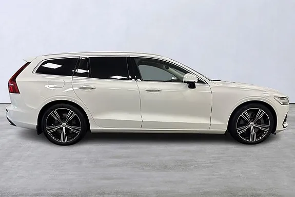 Volvo V60 2021 photo 3