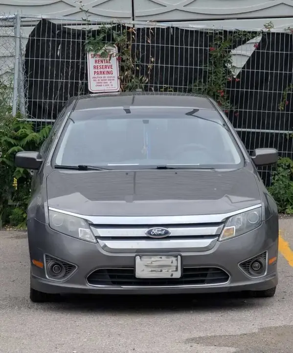 Ford Fusion 2010 photo 2
