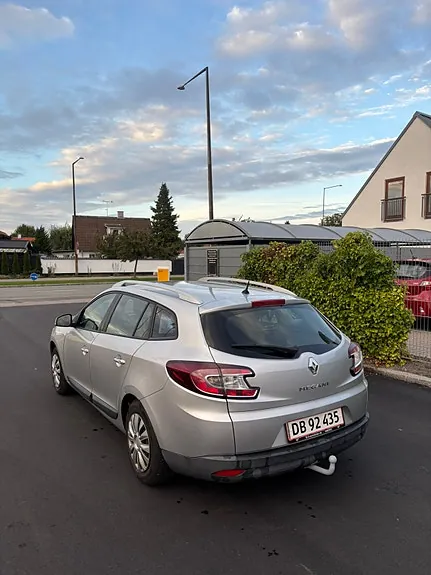 Renault Megane 2011 photo 5