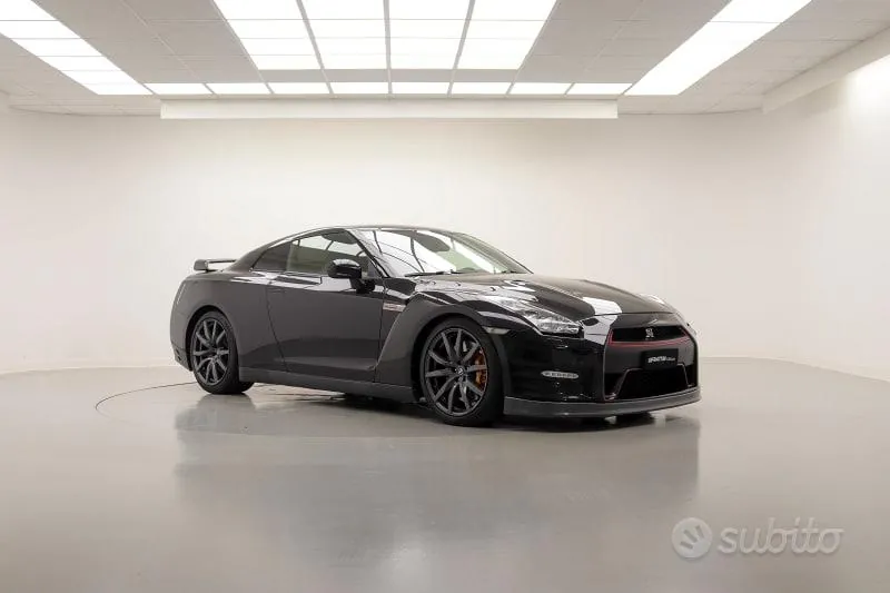Nissan Gt-R 2013 photo 4