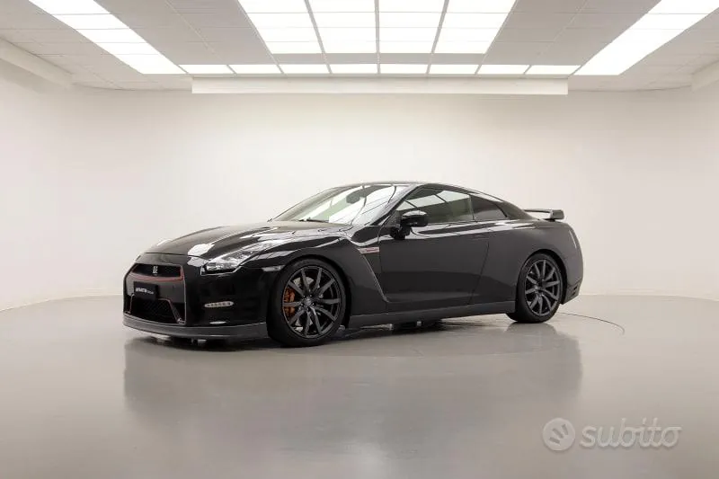 Nissan Gt-R