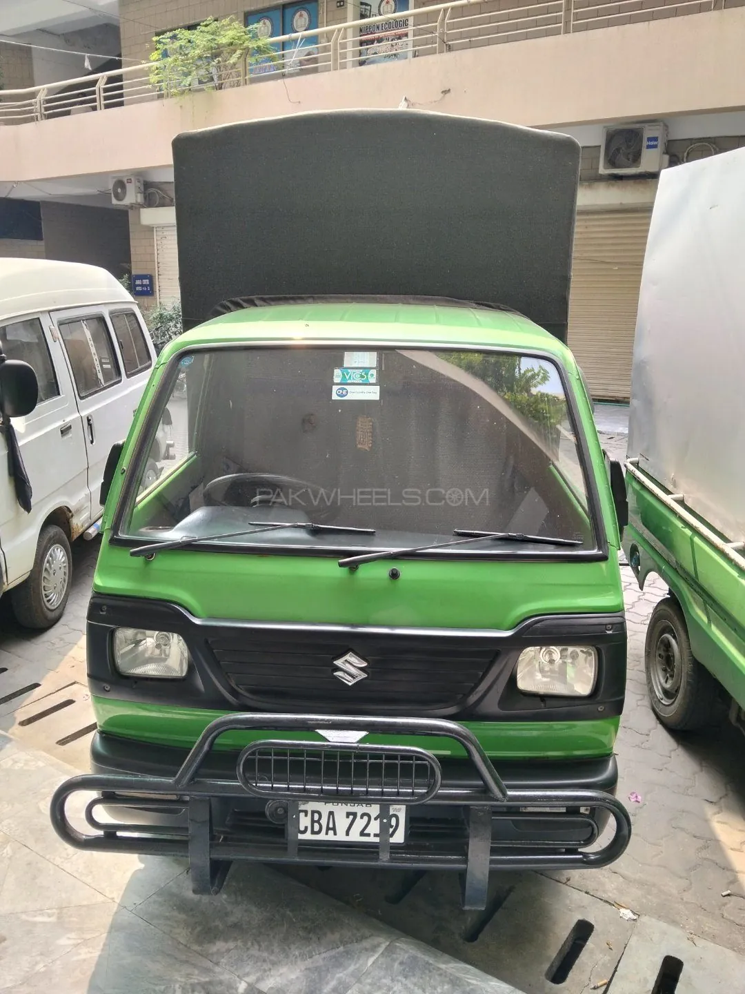 Suzuki Ravi