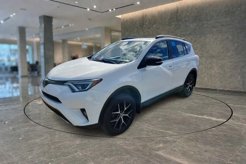 Toyota Rav4 2017 photo 2