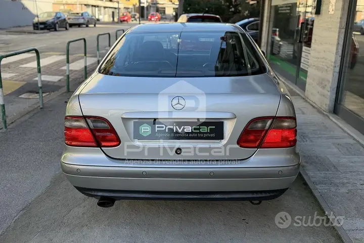 Mercedes-Benz Clk 230 Kompressor 1998 photo 5