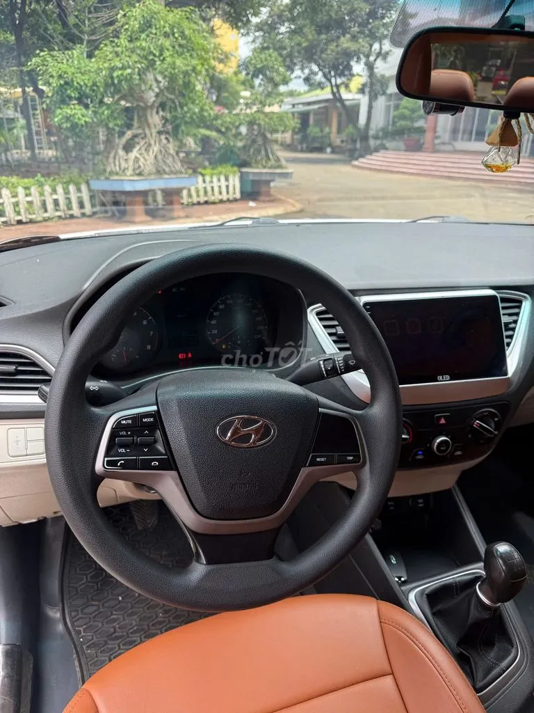 Hyundai Accent 2022 photo 2