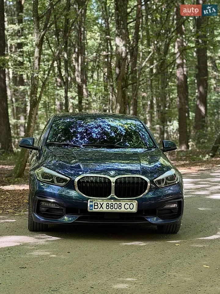 BMW 1 Series 2021 photo 4