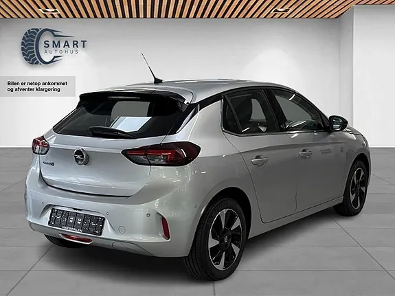 Opel Corsa E 2023 photo 3