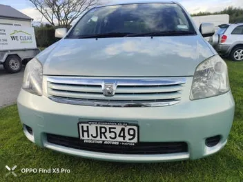 Toyota Raum 2005 photo 3