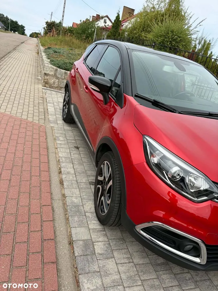 Renault Captur 2016 photo 2