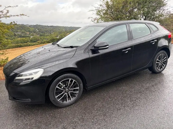 Volvo V40 2017 photo 3