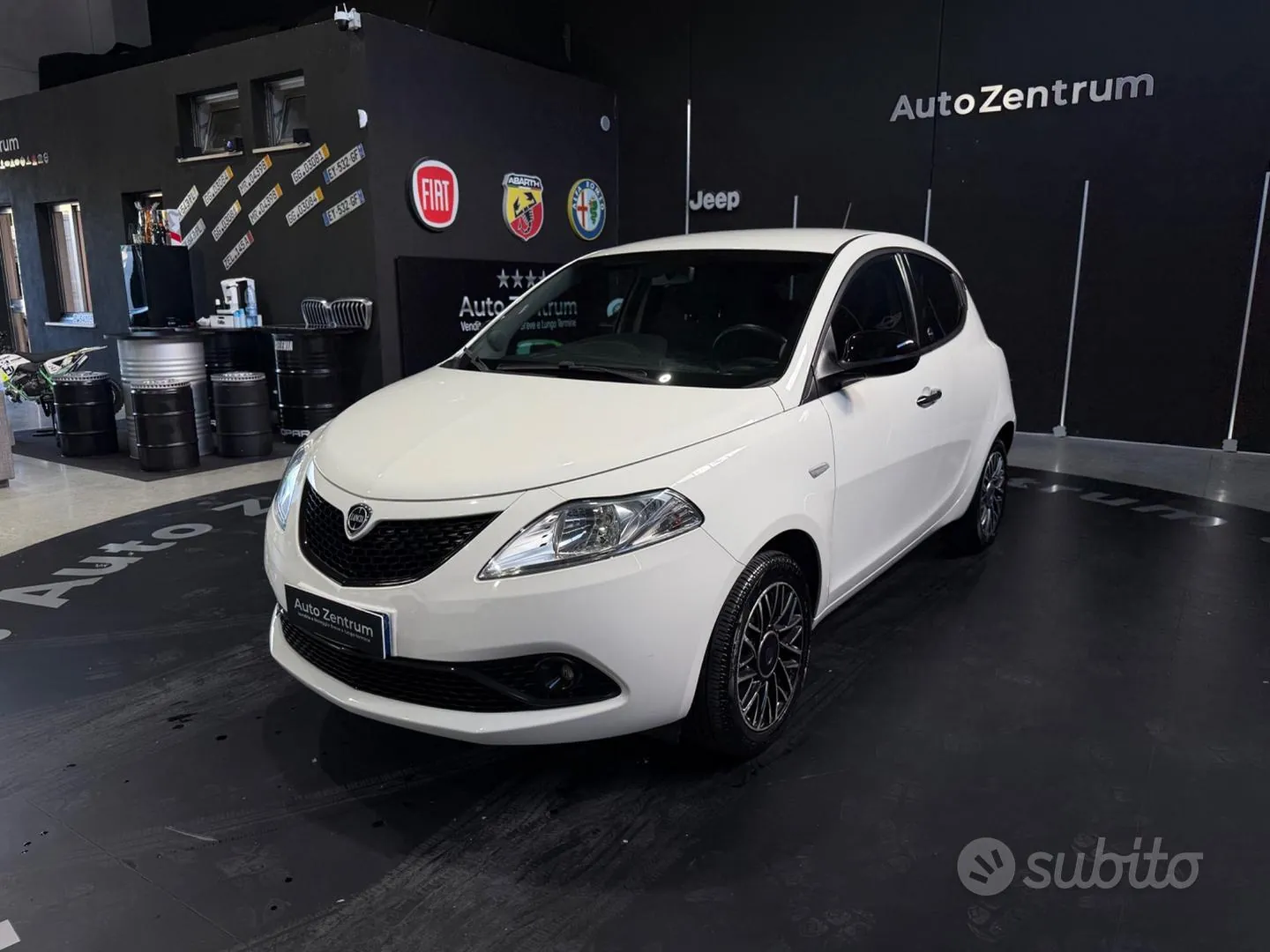 Lancia Ypsilon