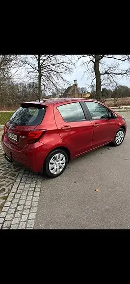 Toyota Yaris 2014 photo 3