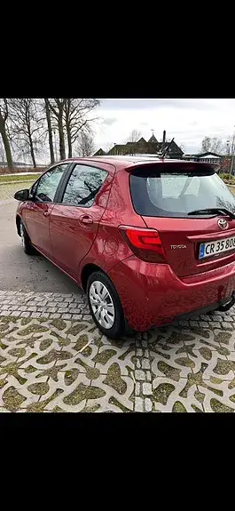 Toyota Yaris 2014 photo 5