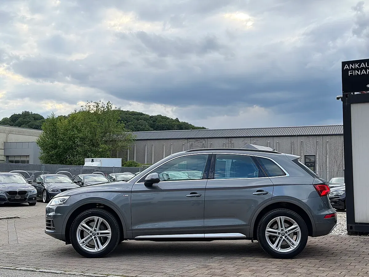 Audi Q5 2020 photo 2