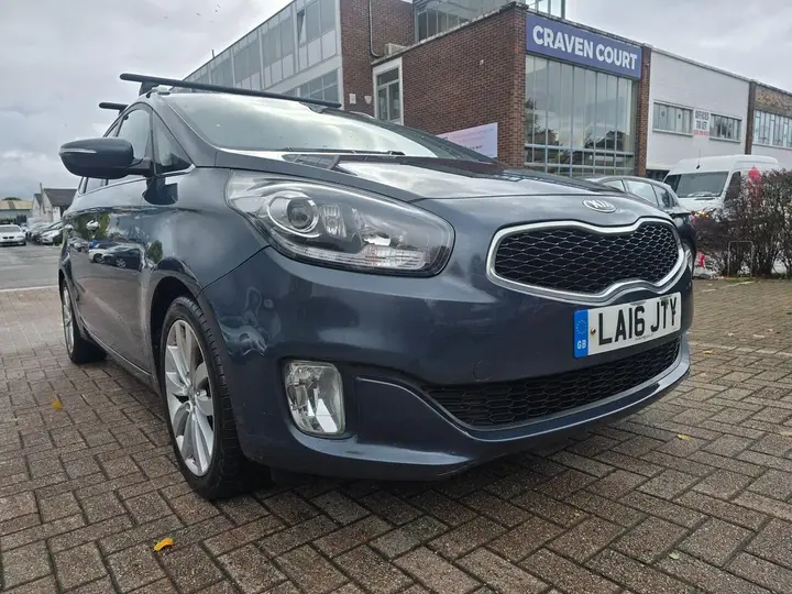 Kia Carens