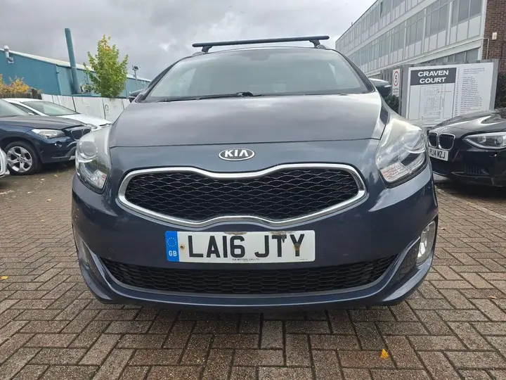 Kia Carens 2016 photo 2