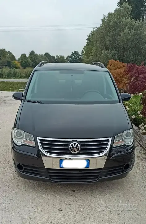 Volkswagen Touran 2007 photo 4