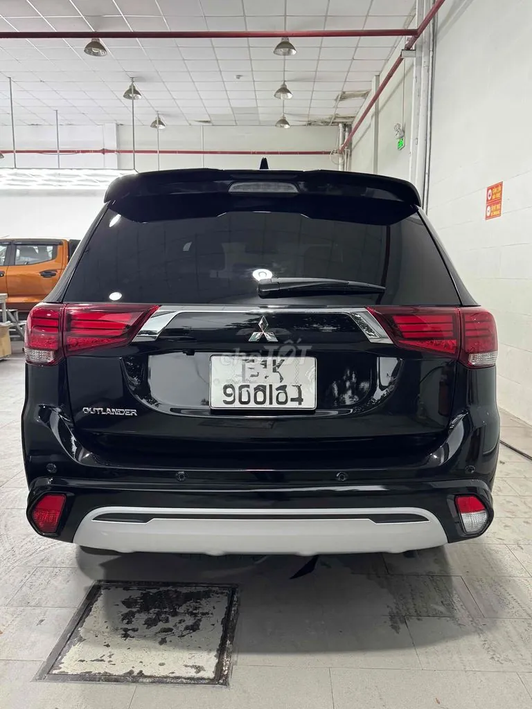 Mitsubishi Outlander 2023 photo 4