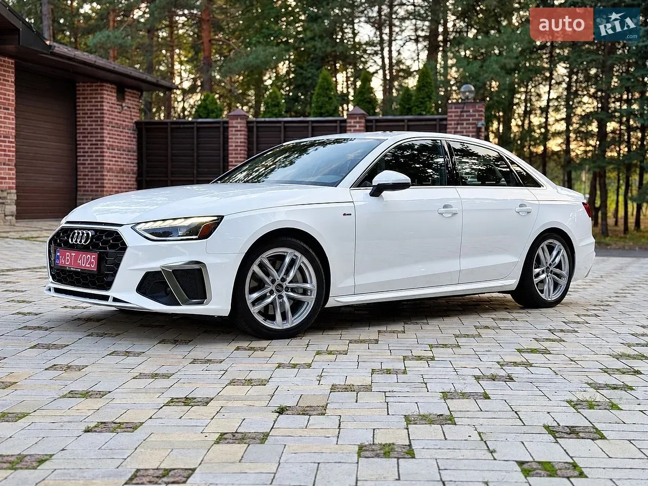 Audi A4 2024 photo 5