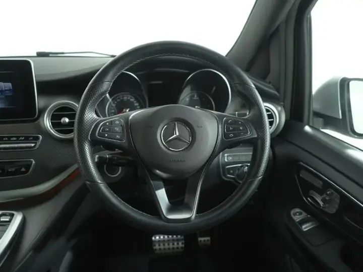 Mercedes-Benz V-Class 2018 photo 5