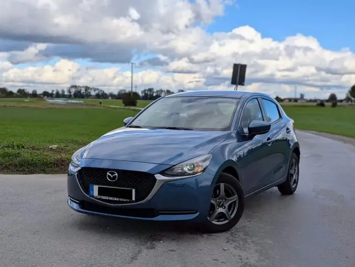 Mazda 2