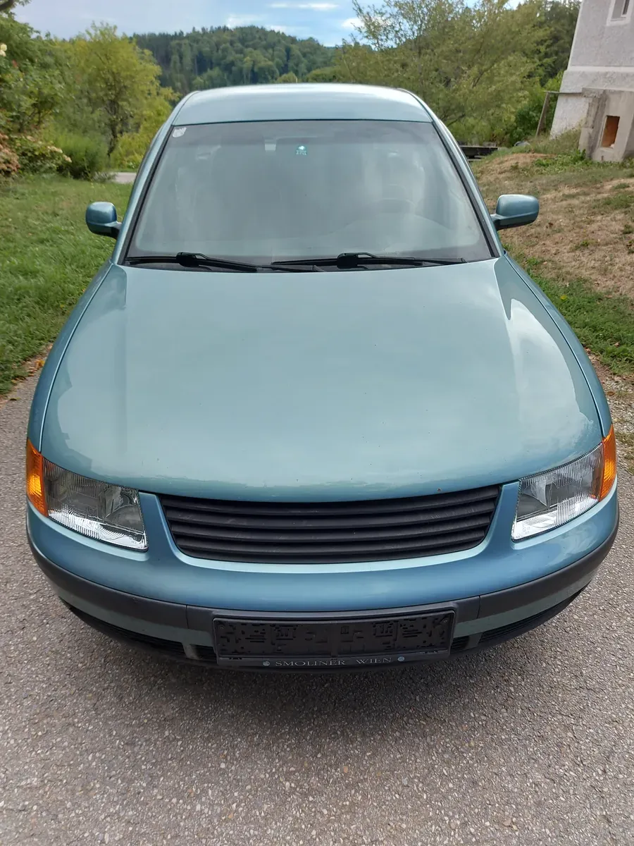 Volkswagen Passat 1998 photo 3