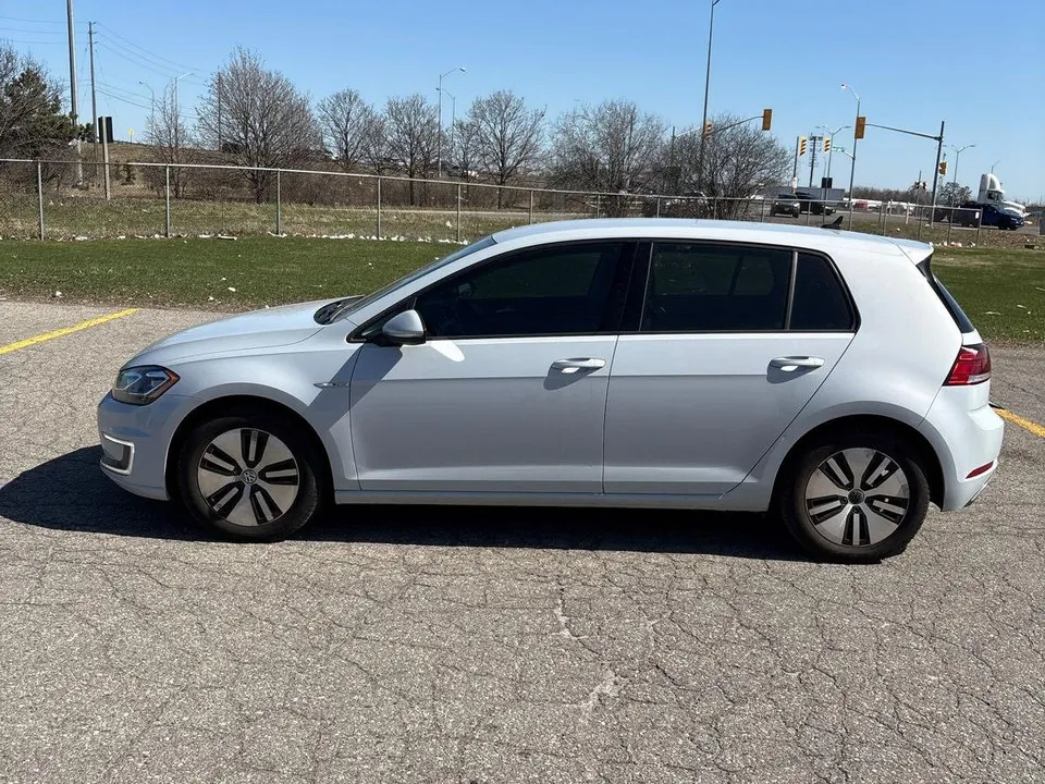 Volkswagen E-Golf 2017 photo 4
